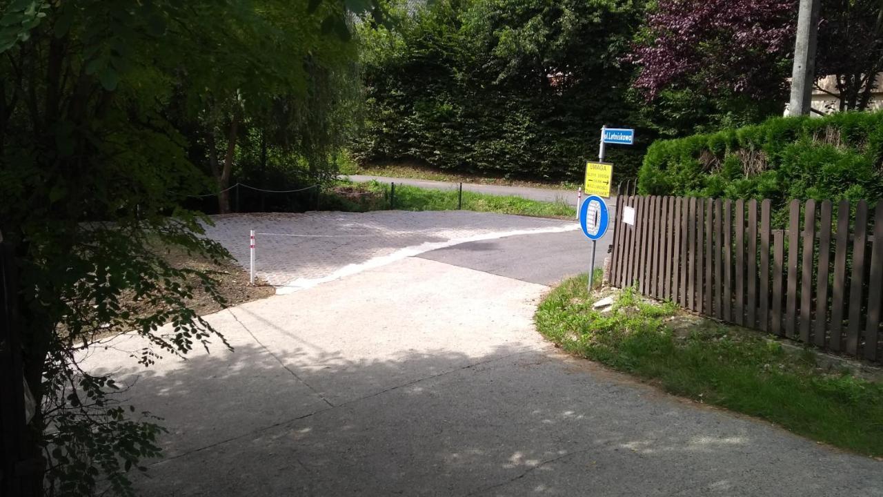 Domek Caloroczny Tresna Agata Exterior photo