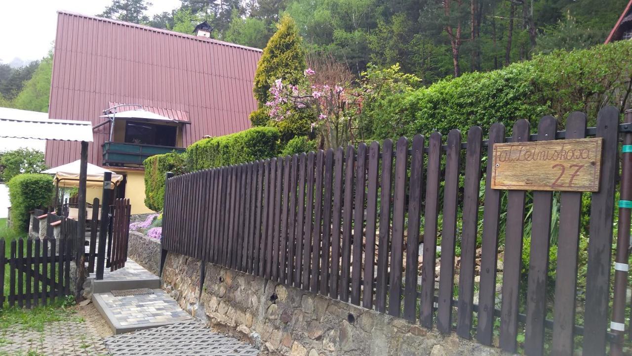 Domek Caloroczny Tresna Agata Exterior photo